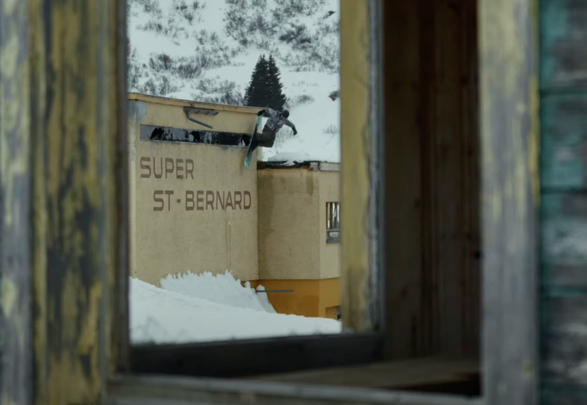 Skiing Perfect Snow in an Abandoned Japanese Ski Resort with Amazing Design